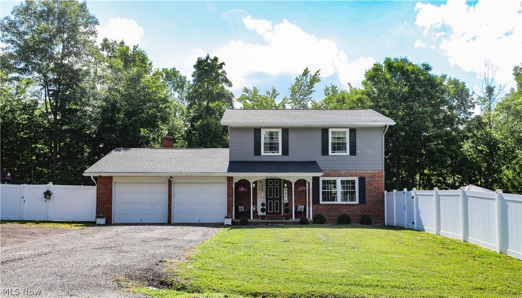 543 Briarcliff Avenue NE, Alliance, OH 44601