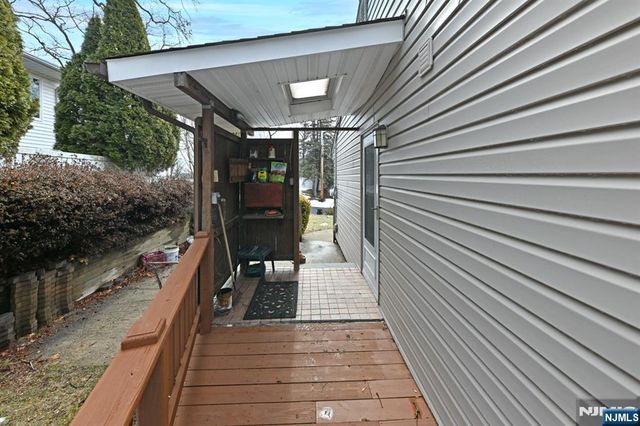 888 Edison Street, Twp Of Washington, NJ 07676