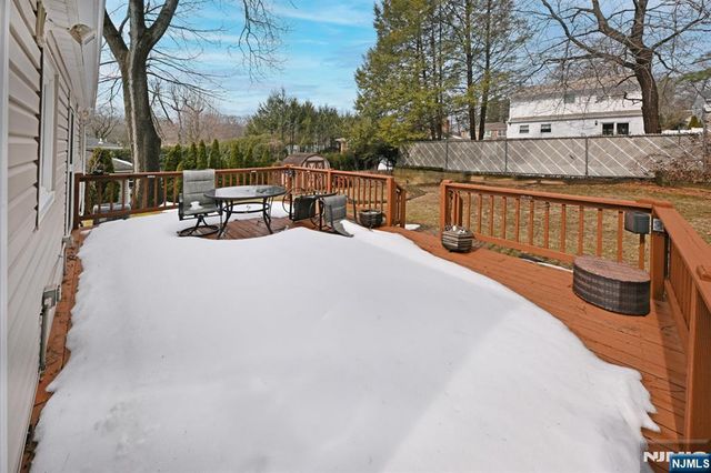 888 Edison Street, Twp Of Washington, NJ 07676