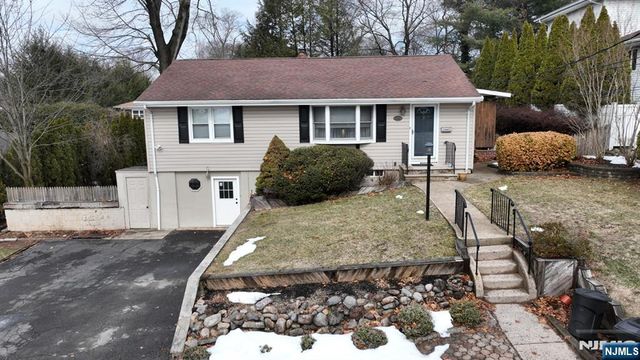 888 Edison Street, Twp Of Washington, NJ 07676