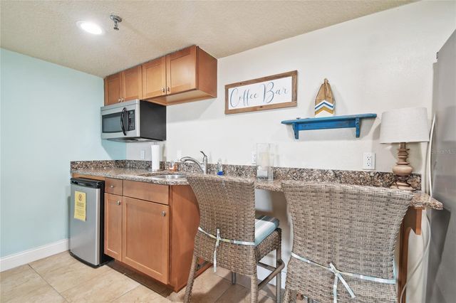 15400 GULF BOULEVARD 402, Madeira Beach, FL 33708