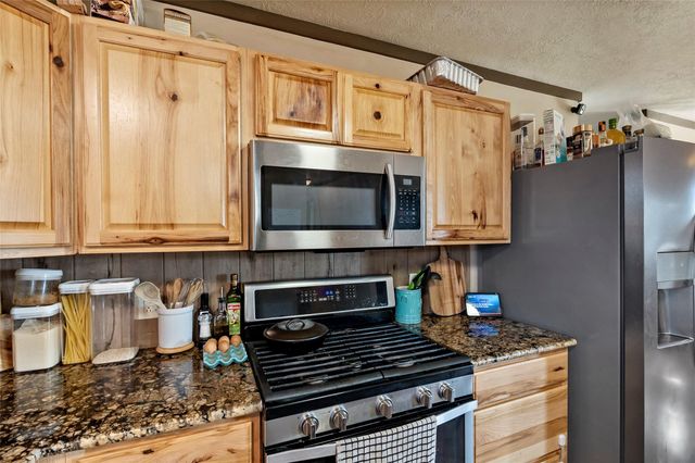 26759 Highway 90 N, Bedias, TX 77831