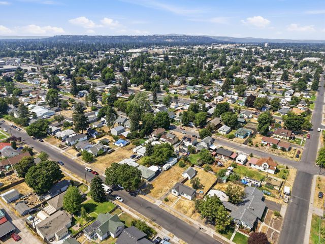 717 E Wabash Ave, Spokane, WA 99207