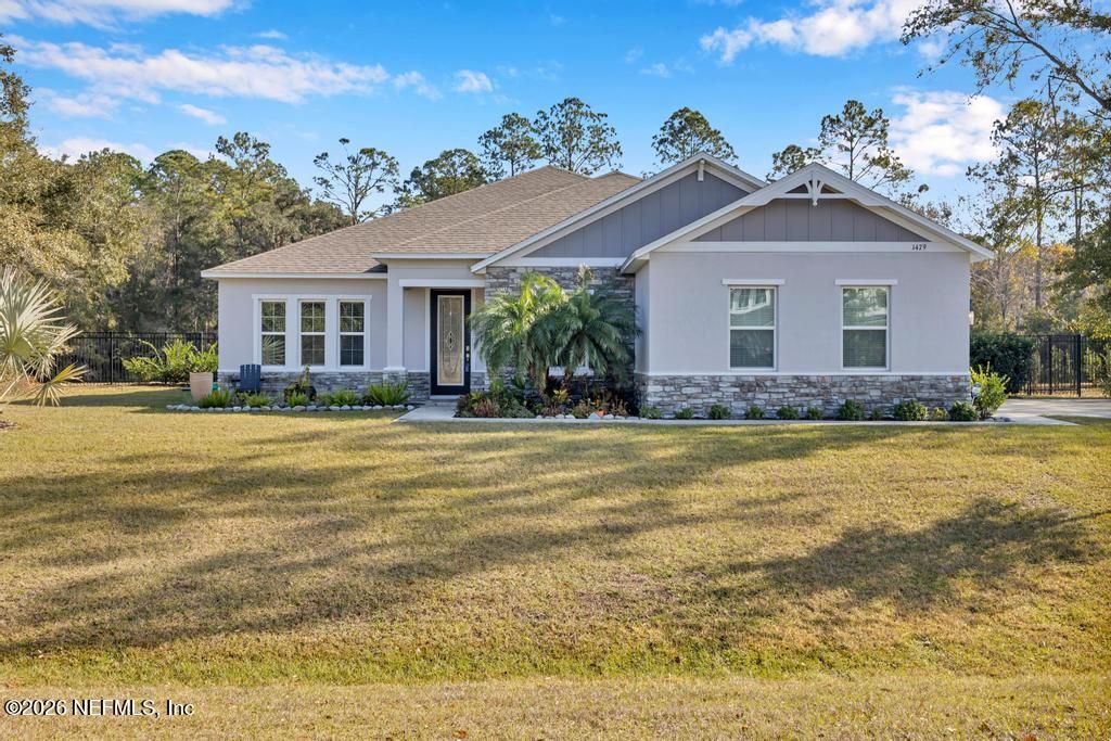 1479 LAKE FOXMEADOW Road, Middleburg, FL 32068