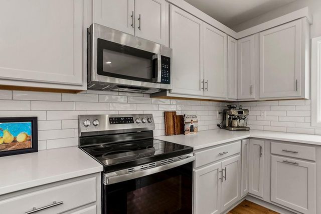 17749 Greeley Street, Gardner, KS 66030
