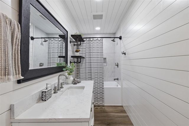 1941 Nicolas Street, Lake Charles, LA 70605