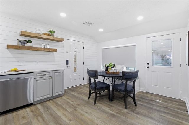 1941 Nicolas Street, Lake Charles, LA 70605