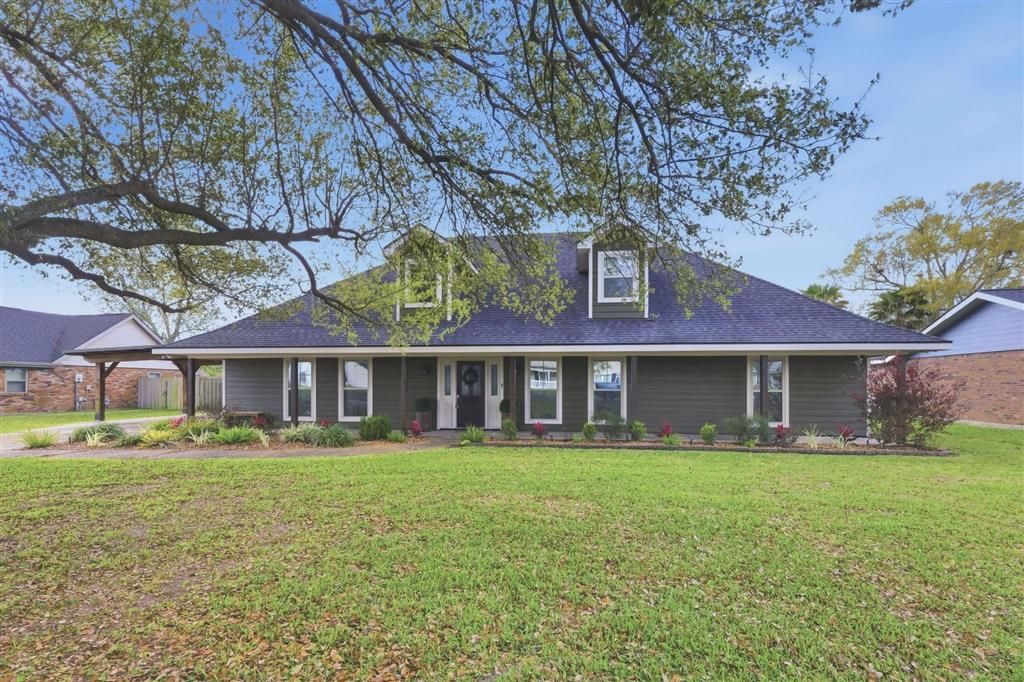 1941 Nicolas Street, Lake Charles, LA 70605