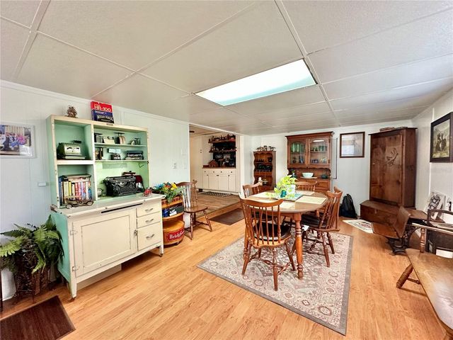 9430 CAROLINA WAY, Fanning Springs, FL 32693