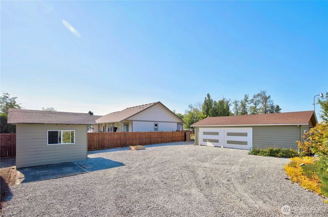 315 N Mcneely Street, Buckley, WA 98321