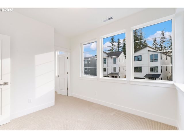 16047 Nw Holman Way L 59, Portland, OR 97229