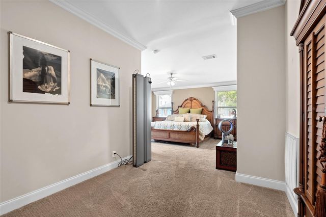 2715 9TH AVENUE N, St Petersburg, FL 33713