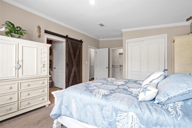 2715 9TH AVENUE N, St Petersburg, FL 33713