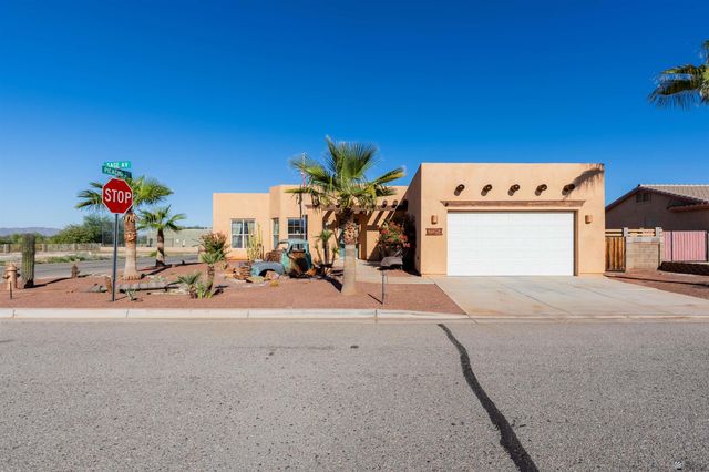 27218 Sage Ave, Wellton, AZ 85356