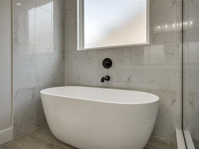 6305 NW 153rd Street, Edmond, OK 73013