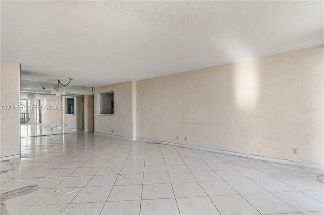 2401 S Ocean Dr 1907, Hollywood, FL 33019