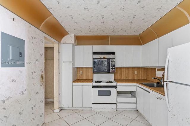 2401 S Ocean Dr 1907, Hollywood, FL 33019