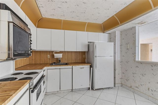 2401 S Ocean Dr 1907, Hollywood, FL 33019