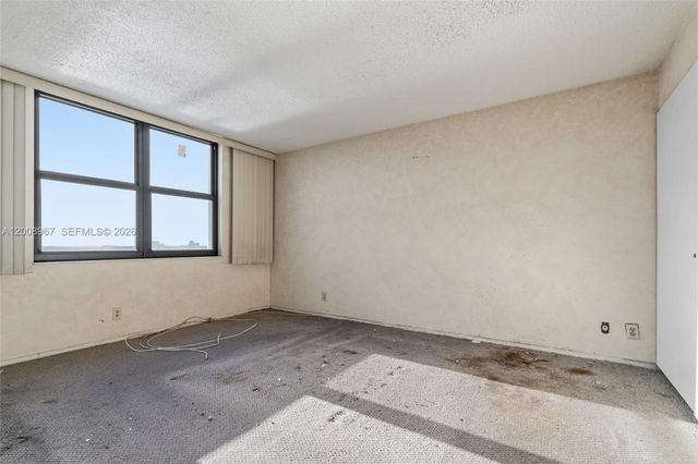 2401 S Ocean Dr 1907, Hollywood, FL 33019