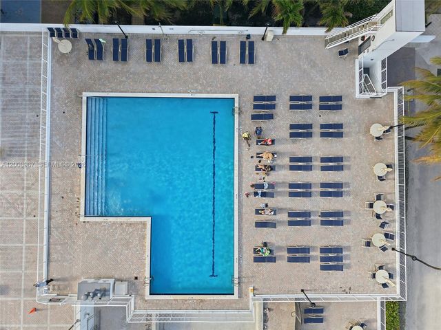 2401 S Ocean Dr 1907, Hollywood, FL 33019