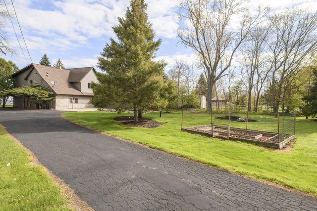 N7254 Winnebago DRIVE, Fond Du Lac, WI 54935