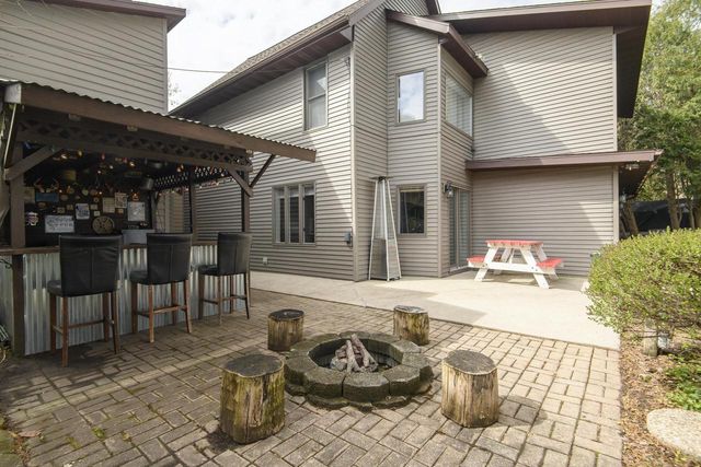 N7254 Winnebago DRIVE, Fond Du Lac, WI 54935