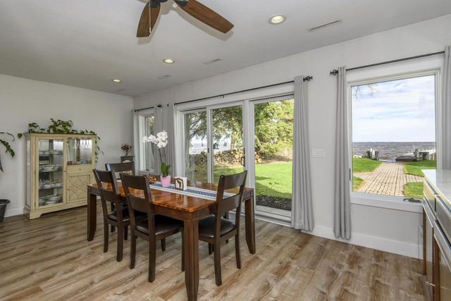 N7254 Winnebago DRIVE, Fond Du Lac, WI 54935