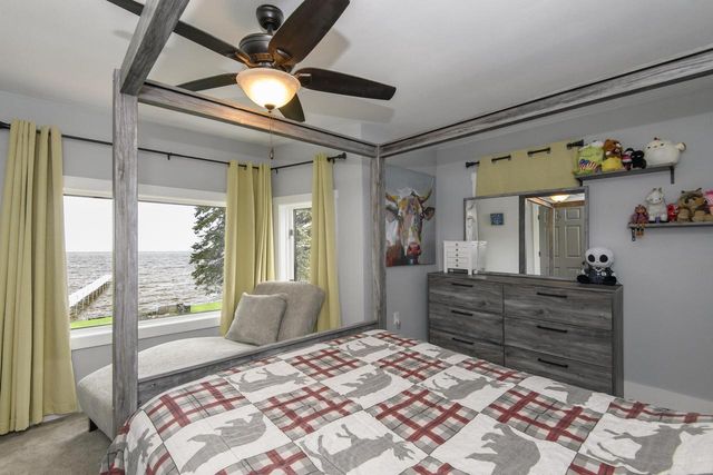 N7254 Winnebago DRIVE, Fond Du Lac, WI 54935