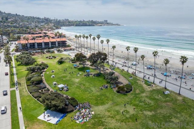 3121 Evening Way B, La Jolla, CA 92037