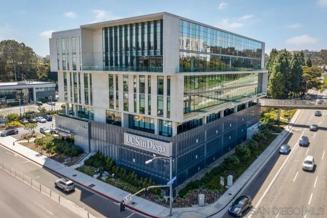 3121 Evening Way B, La Jolla, CA 92037