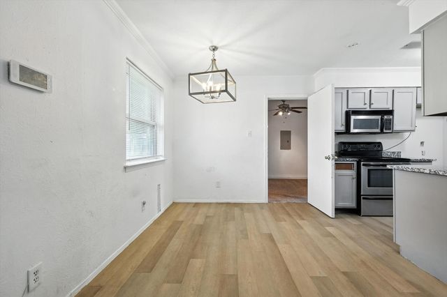 3528 Silverhill Drive, Dallas, TX 75241