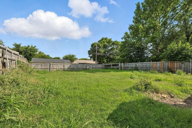 3528 Silverhill Drive, Dallas, TX 75241