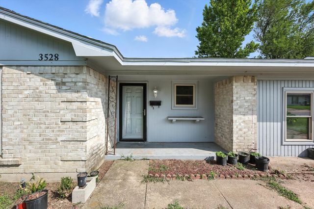 3528 Silverhill Drive, Dallas, TX 75241