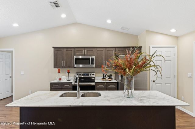 15297 Myland Road, Weeki Wachee, FL 34614