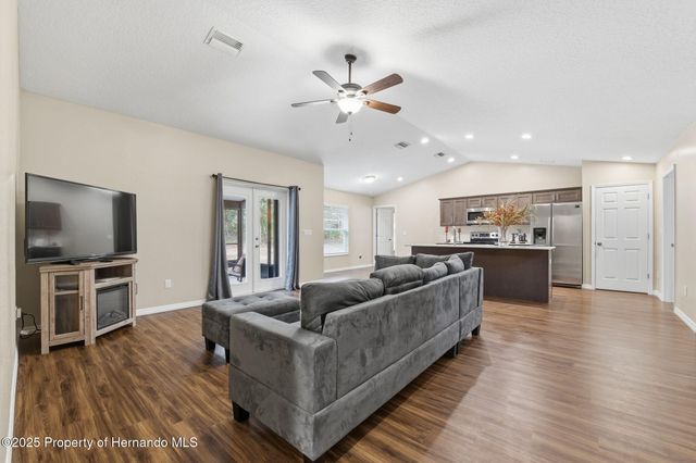 15297 Myland Road, Weeki Wachee, FL 34614