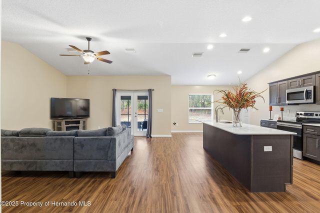 15297 Myland Road, Weeki Wachee, FL 34614