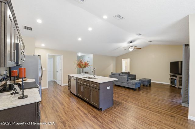 15297 Myland Road, Weeki Wachee, FL 34614