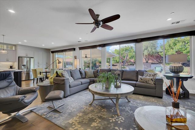 12445 Kibbie Lake Way, Rancho Cordova, CA 95742