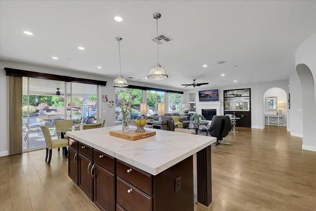 12445 Kibbie Lake Way, Rancho Cordova, CA 95742