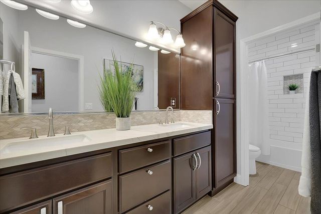 12445 Kibbie Lake Way, Rancho Cordova, CA 95742