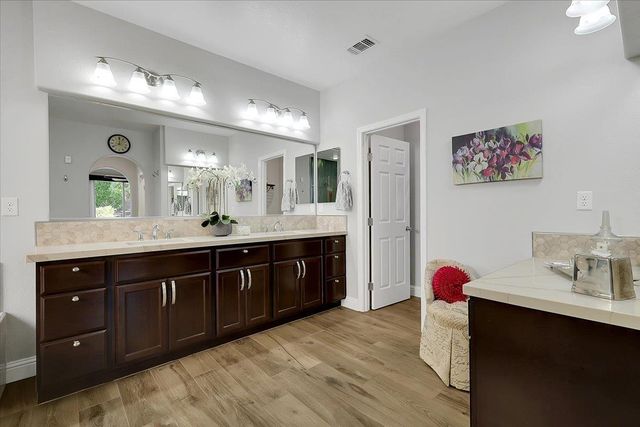 12445 Kibbie Lake Way, Rancho Cordova, CA 95742