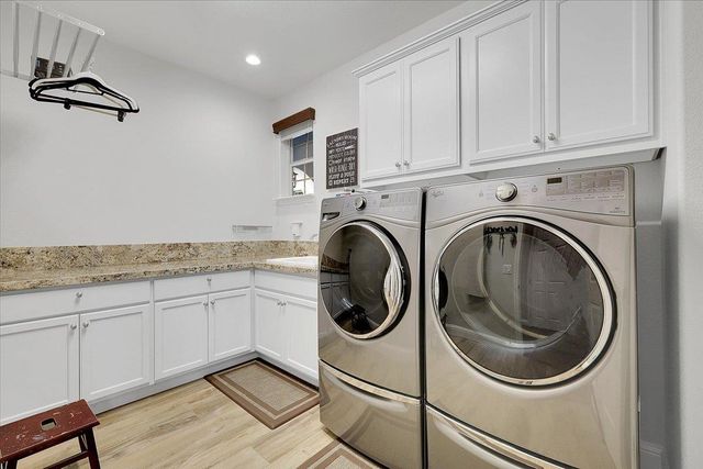 12445 Kibbie Lake Way, Rancho Cordova, CA 95742