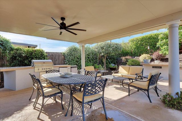 12445 Kibbie Lake Way, Rancho Cordova, CA 95742
