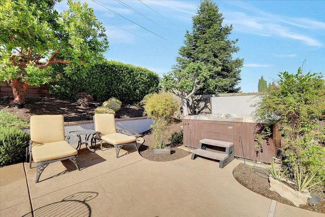 12445 Kibbie Lake Way, Rancho Cordova, CA 95742