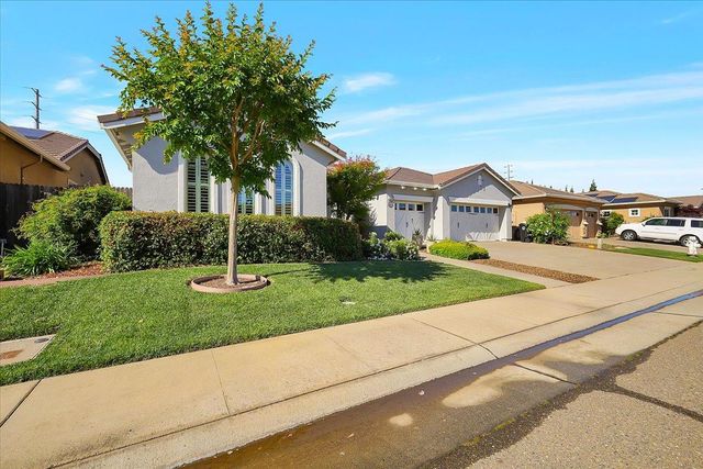12445 Kibbie Lake Way, Rancho Cordova, CA 95742