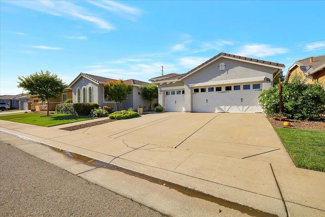 12445 Kibbie Lake Way, Rancho Cordova, CA 95742