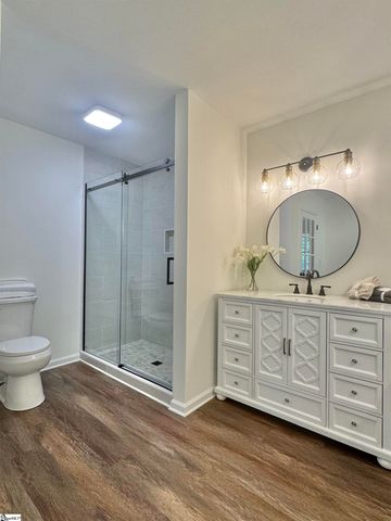 102 Buckingham Court, Easley, SC 29640