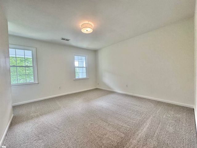 102 Buckingham Court, Easley, SC 29640