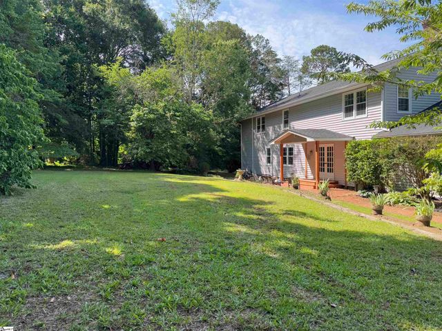 102 Buckingham Court, Easley, SC 29640
