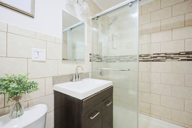 32 Whites E212, Watertown, MA 02472